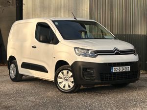 Citroen Berlingo 2021 3 seater - Image 2