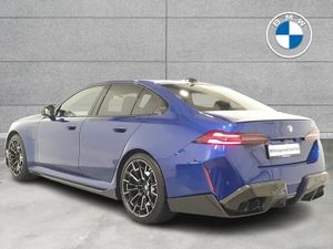 BMW M5 Saloon - Image 3