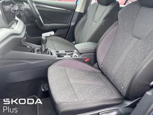 Skoda Octavia COMBI STYLE 2.0 TDI - Image 4