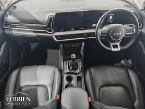 Kia Sportage K3 Diesel **Full Leather** - Image 2
