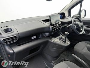 Peugeot Partner CREW CAB 5 SEAT ** ONLY 2 LEFT !! - Image 2