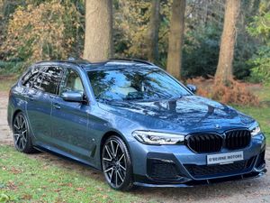241 G31 MSPORT TOURING * ARCTIC RACE BLUE * - Image 2