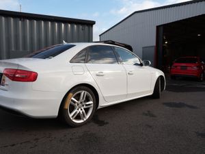 AUDI A4 S-LINE 2014 PEARL WHITE - Image 3