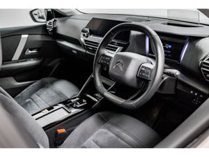 Citroen C4 ë-Series 50kWh Auto 136HP - Image 2