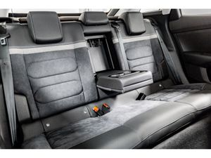 Citroen C4 ë-Series 50kWh Auto 136HP - Image 4