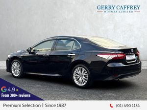 Toyota Camry 2.5 Petrol  Full Hybrid Automatic - Image 3