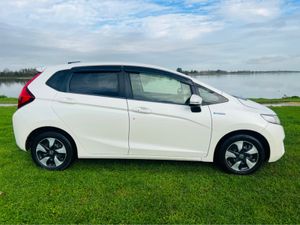 Honda Fit DAA-GP5 - Image 4
