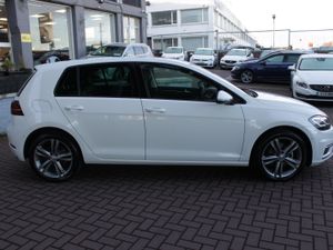 2.0TDI 150 BHP HIGHLINE PLUS 5DR HATCHBACK AUTO // - Image 3
