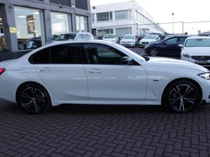 330E PLUG IN HYBRID M-SPORT PLUS PACK // HUGE SPEC - Image 3