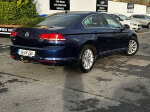 Volkswagen Passat 2018 - Image 4