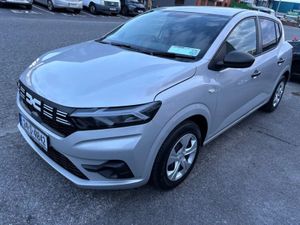 2024 Dacia Sandero TCe 90 Essential - Image 2