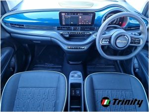 Fiat 500e ** 500e ICON  ** 3.9 % FINANCE  ** TRINI - Image 2