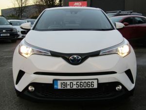 Toyota C-HR Excel 120BHP HEV 5DR Auto - Image 4