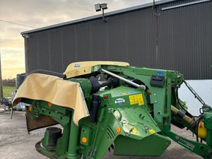 2021 Krone F320Cv Front Mower - Image 3
