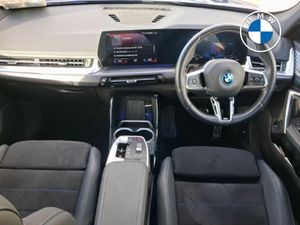 BMW iX xDrive40 Sport - Image 4