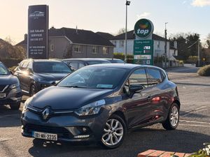 Renault Clio 2018 1.0 petrol - Image 2