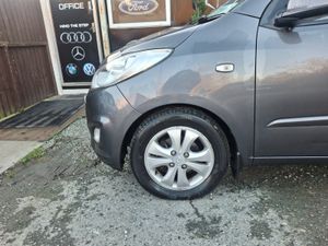 Hyundai i10 2013 - Image 2
