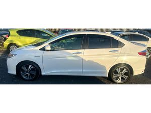 Honda Grace 1.5L Automatic Petrol Hybrid (3167) - Image 4