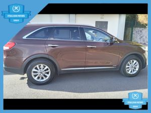Kia Sorento /2017/2.2 DIESEL/7 SEATER/MANUAL - Image 4