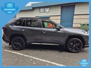 Toyota RAV4 /2022/2.5 PETROL HYBRID SPORT /AUTO - Image 4