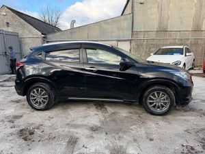 Honda Vezel 2015 Leather Edition - Image 3