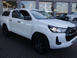 Toyota Hilux 2.4 D-4D ICON EDITION  DOUBLE CAB AUT - Image 2