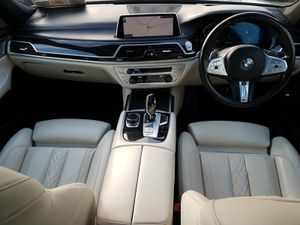 BMW 7-Series 730d xDrive M Sport - Image 4