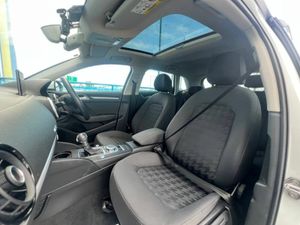 Audi A3 S-LINE PACK 1.4 TFSI AUTO // OPENING PAN R - Image 2