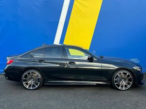BMW 3-Series 330e M-SPORT COMPETITION 2.0 HYBRID / - Image 2