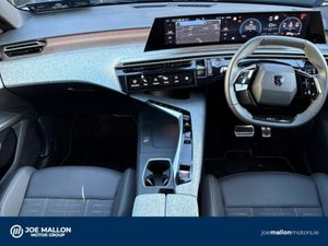 Peugeot 5008 1.2 MHEV 145bhp E-DCS6 GT - Image 4