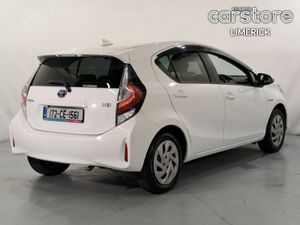 Toyota Aqua 1.8 Hybrid - Image 3