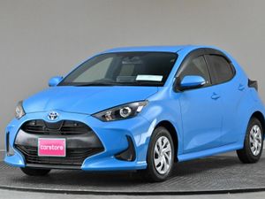 Toyota Yaris 1.5 PETROL HYBRID **9"ANDROID CARPLAY - Image 3