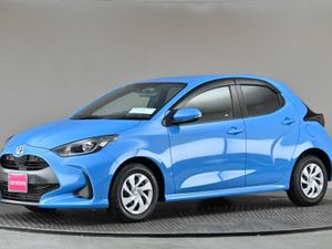 Toyota Yaris 1.5 PETROL HYBRID **9"ANDROID CARPLAY - Image 4