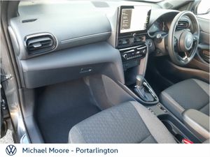 Toyota Yaris Cross 1.5 Hybrid Luna - Image 4
