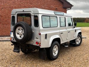 2014 Land Rover Defender 110 *N1* *CSW* - Image 2