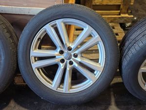 #27 Genuine 20" Audi Q7 Alloys - Image 3