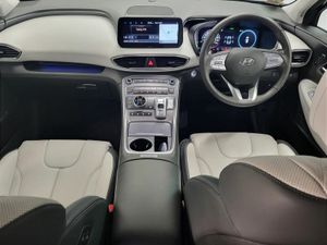 Hyundai Santa Fe 1.6 PHEV 4WD Executive Plus Auto - Image 4