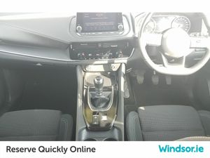 Nissan Qashqai 1.3 PET MILD HYBRID SV - Image 4