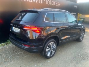 SKODA KAROQ 2.0 TDI 115 BHP AMBITION 5DR - Image 3