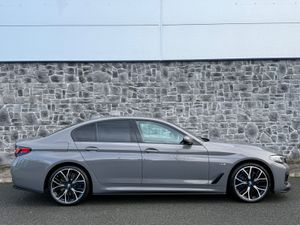 2022 BMW 530e M Sport Pro G30 LCI Auto FSH - Image 4