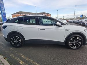 VOLKSWAGEN ID.4 77KWH PRO LIFE AUTO 204BHP - Image 4