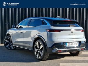 Renault Megane E-Tech EV60 220hp Techno - Image 2