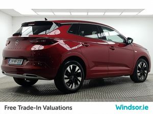 Opel Grandland Elegance 1.2 130 bhp 6 speed Petrol - Image 3