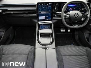 Renault Austral Techno Esprit Alpine E-Tech Full H - Image 3