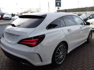 1.6 CLA AMG CLASS 5DR ESTATE 160 BHP AUTOMATIC - Image 4