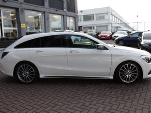 1.6 CLA AMG CLASS 5DR ESTATE 160 BHP AUTOMATIC - Image 3