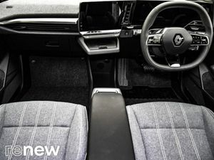 Renault Megane E-Tech Techno EV60 - Image 2