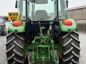 John Deere  5055E - Image 4