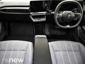 Renault Megane E-Tech EV60 220hp Techno - Image 3