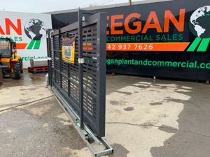 16ft x 6ft ELECTRIC SLIDING ENTRANCE GATE....3998. - Image 3